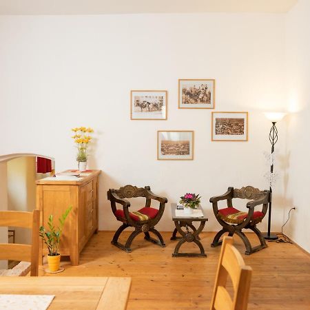 Ferienwohnung Zum Kapuziner Пойсдорф Екстериор снимка