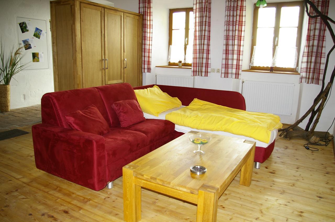 Ferienwohnung Zum Kapuziner Пойсдорф Екстериор снимка